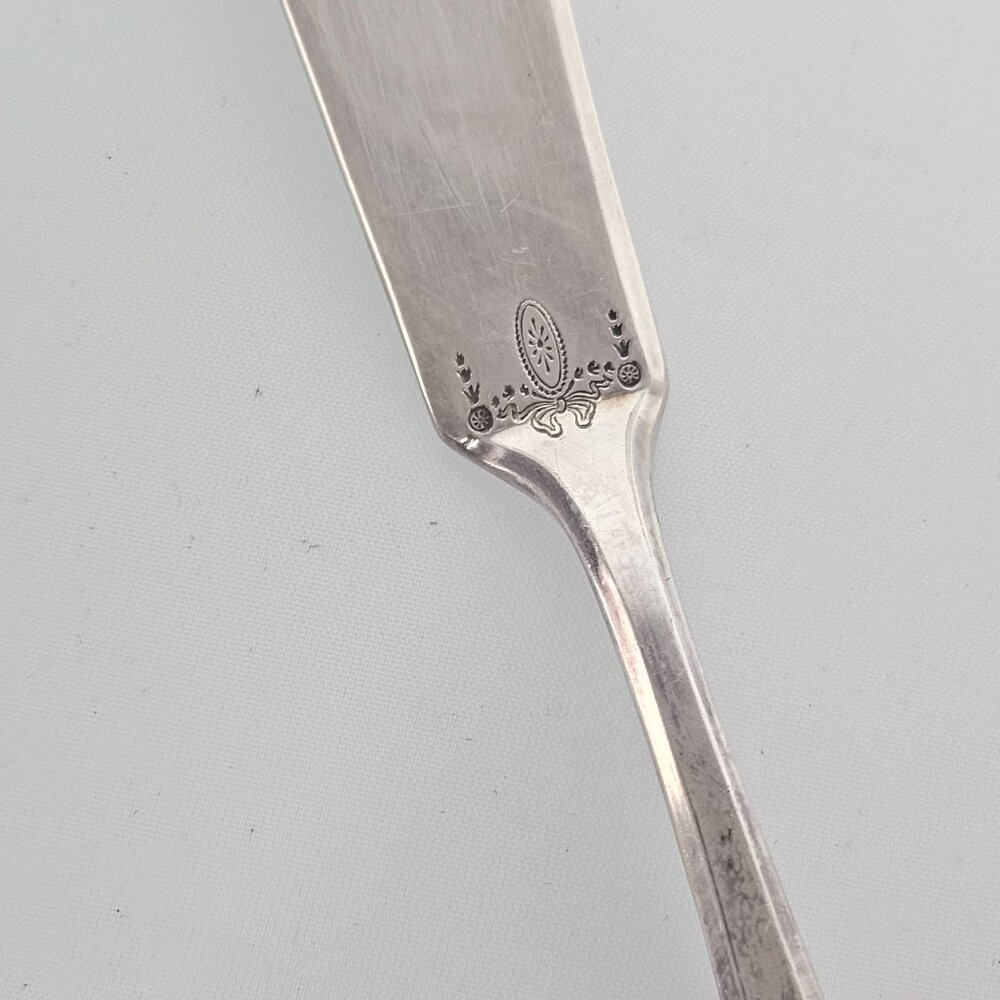 Oneida Silverplate Adam cheese Butter Knife 7.5" art deco 1917 spreader serving - Picture 3 of 6